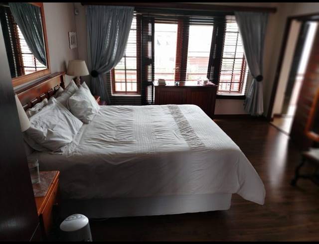 4 BEDROOM HOUSE FOR SALE IN AMBERFIELD MANOR